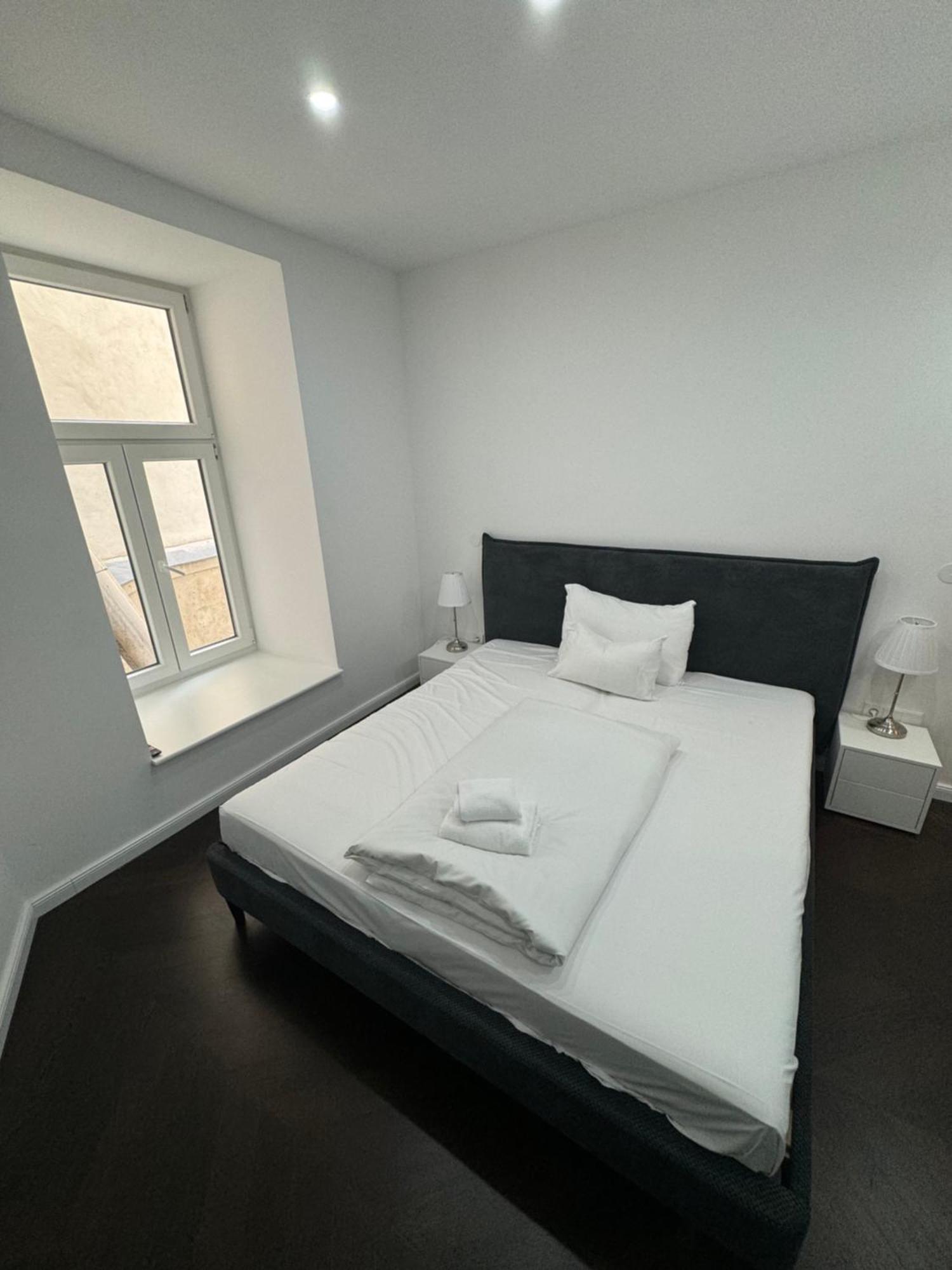 Appartement Design In The Centre Of *