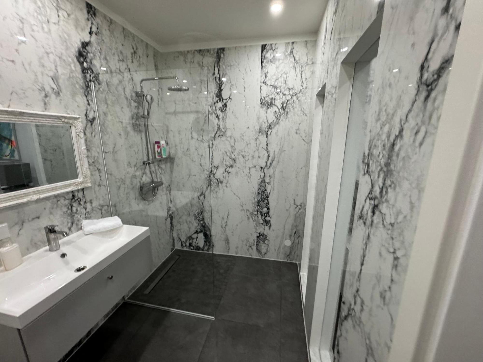 Appartement Design In The Centre Of