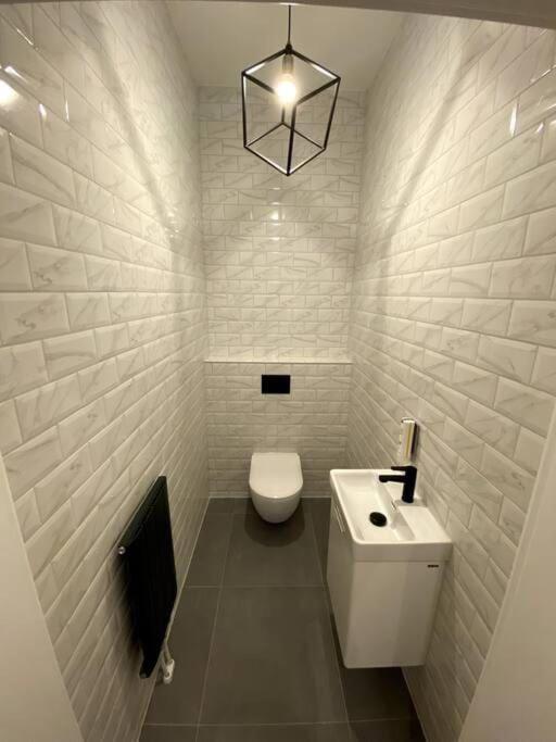 Appartement Design In The Centre Of *